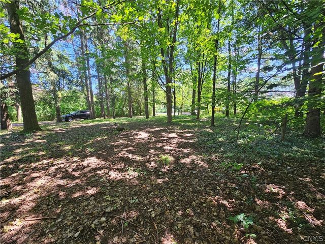 7936 Halite Course, Manlius, NY 13066