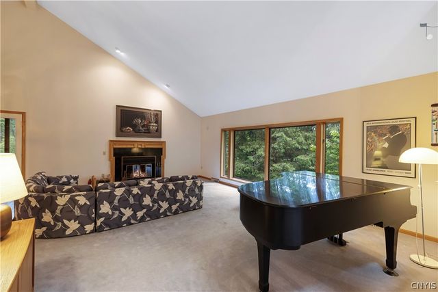 7936 Halite Course, Manlius, NY 13066