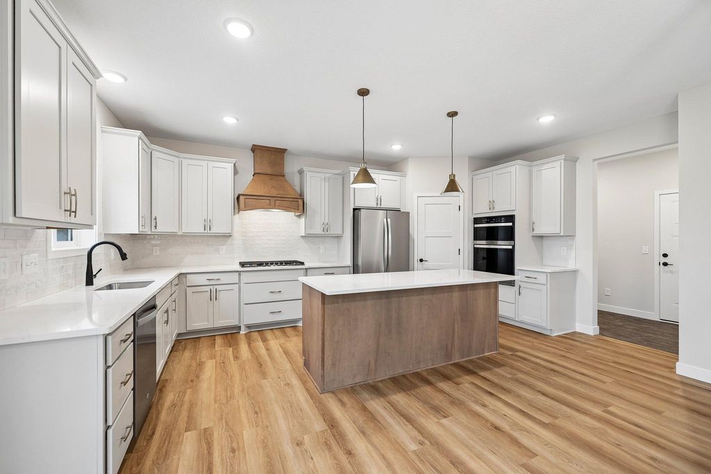 858 Greywood Boulevard SW, Delano, MN 55328 — photo 4