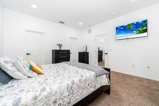 14190 Fall Creek Court, Naples, FL 34114