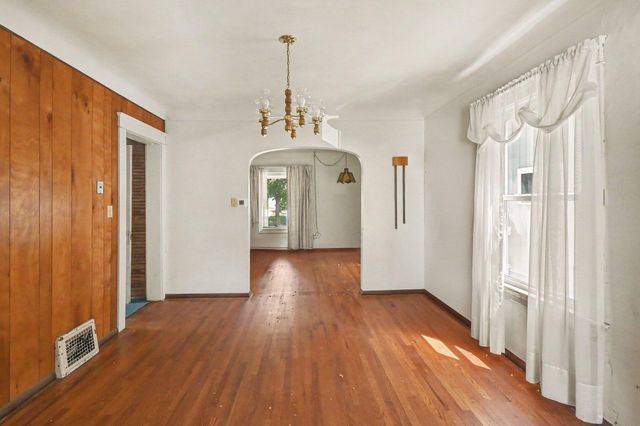 815 N Francis Avenue, Lansing City, MI 48912