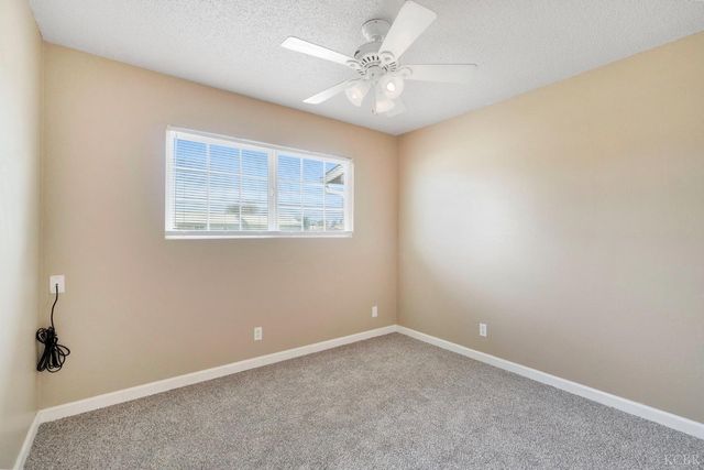 1908 N Waukena Way, Hanford, CA 93230