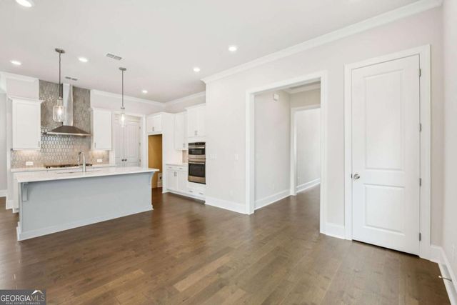 182 Herring Drive, Hoschton, GA 30548