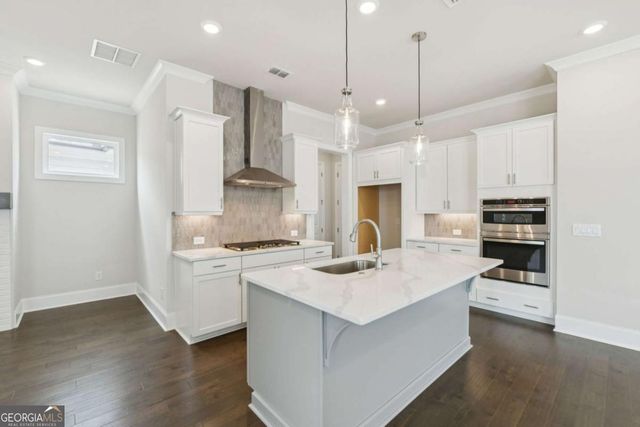 182 Herring Drive, Hoschton, GA 30548