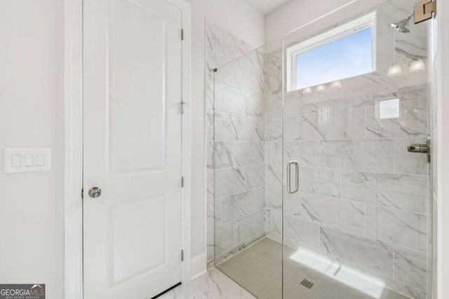 182 Herring Drive, Hoschton, GA 30548