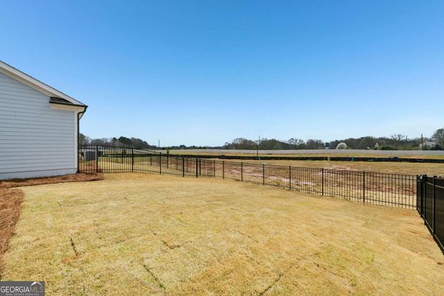 182 Herring Drive, Hoschton, GA 30548