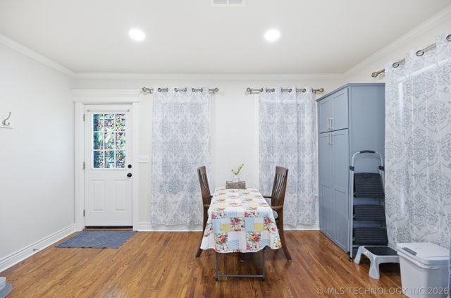 804 S Jamestown Avenue, Tulsa, OK 74112