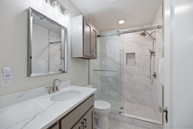 804 S Jamestown Avenue, Tulsa, OK 74112