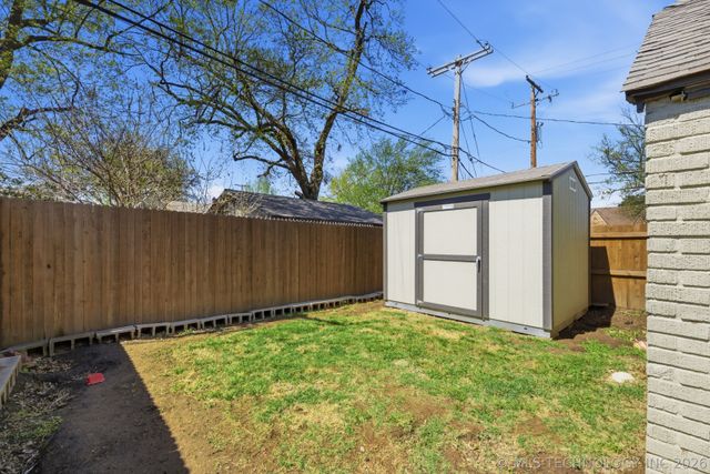 804 S Jamestown Avenue, Tulsa, OK 74112