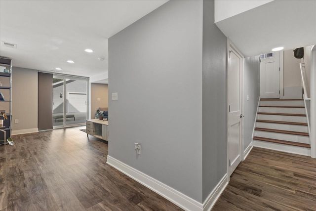 1505 St Charles STREET, Wauwatosa, WI 53213