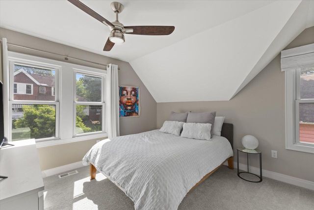 1505 St Charles STREET, Wauwatosa, WI 53213