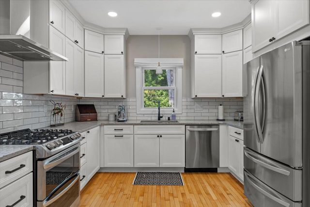 1505 St Charles STREET, Wauwatosa, WI 53213