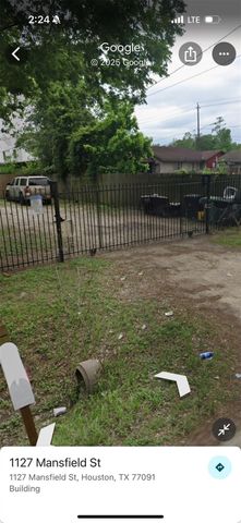 1127 Mansfield Street, Houston, TX 77091