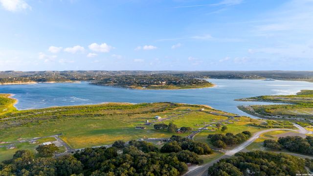1283 Rocky Creek Dr, Canyon Lake, TX 78133