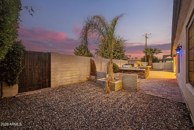 6630 E LAFAYETTE Boulevard, Scottsdale, AZ 85251