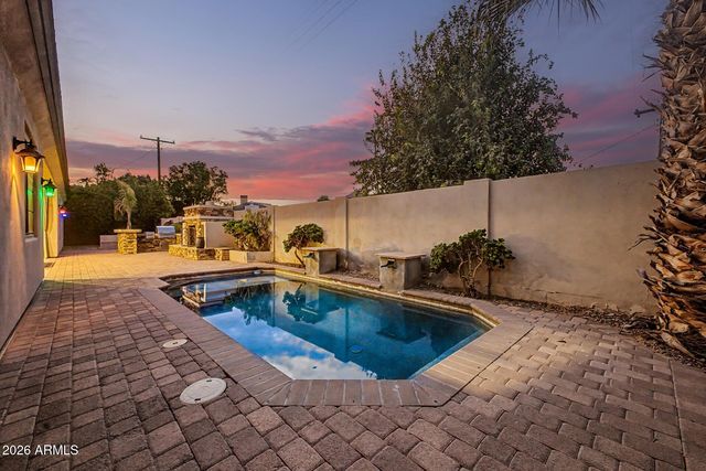 6630 E LAFAYETTE Boulevard, Scottsdale, AZ 85251