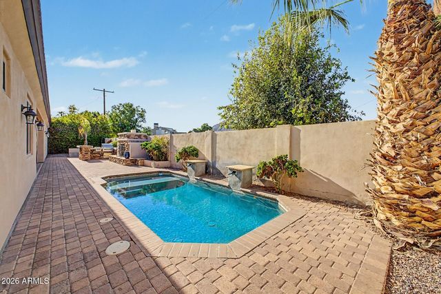 6630 E LAFAYETTE Boulevard, Scottsdale, AZ 85251