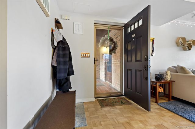 330 Central Avenue F3, Scarsdale, NY 10583