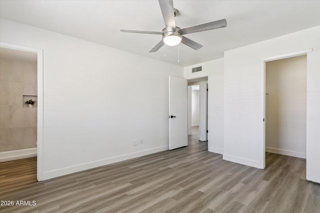 3020 W HARTFORD Drive, Phoenix, AZ 85053