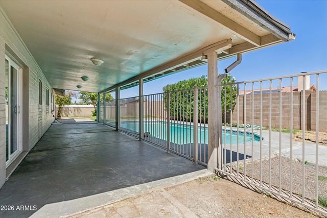 3020 W HARTFORD Drive, Phoenix, AZ 85053