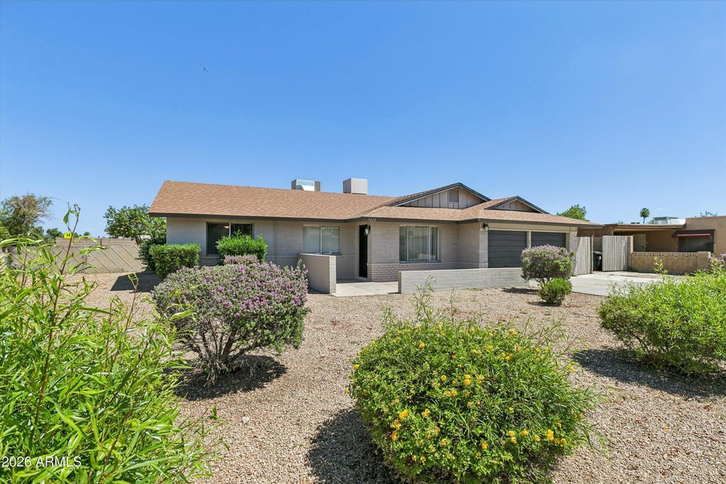 3020 W HARTFORD Drive, Phoenix, AZ 85053 — photo 3