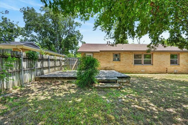 1030 Isla, Stephenville, TX 76401