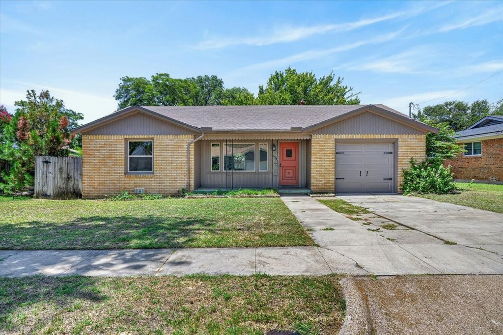 1030 Isla, Stephenville, TX 76401