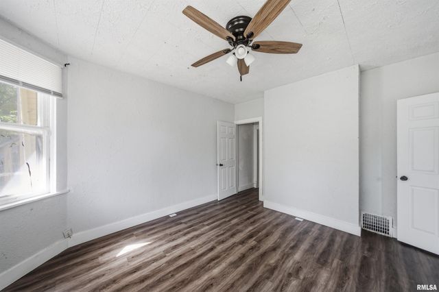 626 HAUNGS Avenue, Peoria, IL 61603