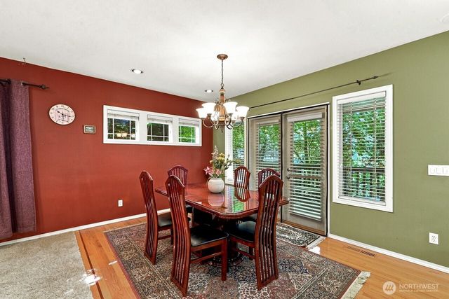 13915 SE 238th Place, Kent, WA 98042