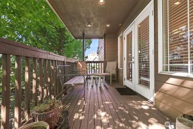 13915 SE 238th Place, Kent, WA 98042