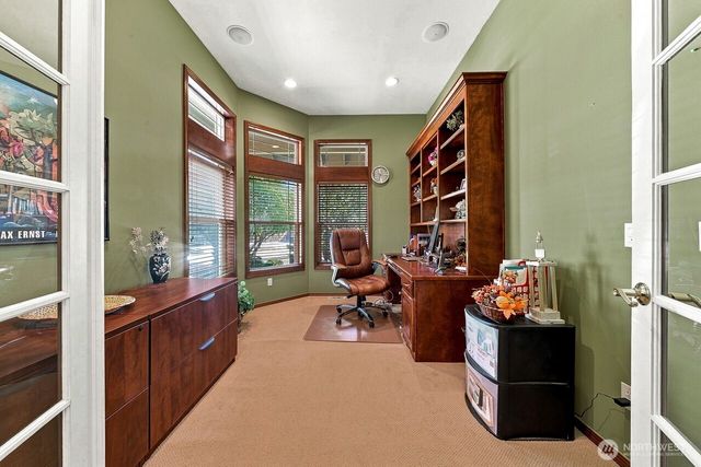 13915 SE 238th Place, Kent, WA 98042