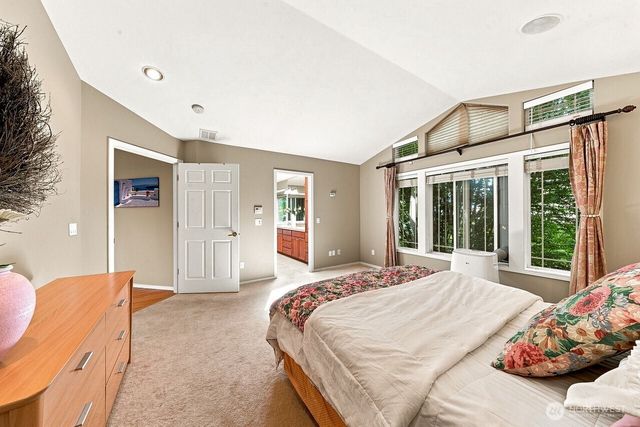 13915 SE 238th Place, Kent, WA 98042