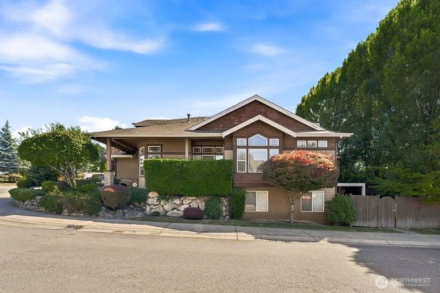 13915 SE 238th Place, Kent, WA 98042