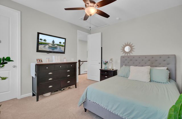 1087 Magnolia Warbler Way, Ravenel, SC 29470