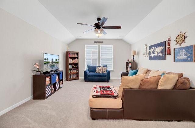 1087 Magnolia Warbler Way, Ravenel, SC 29470