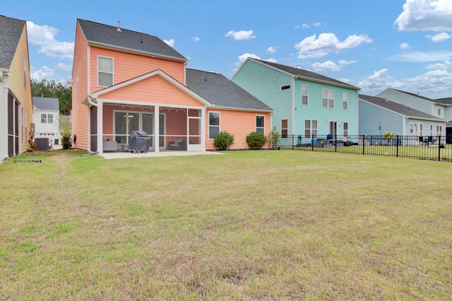 1087 Magnolia Warbler Way, Ravenel, SC 29470