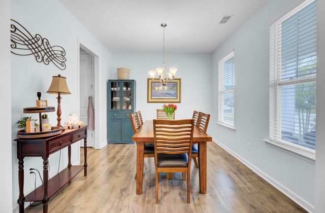 1087 Magnolia Warbler Way, Ravenel, SC 29470