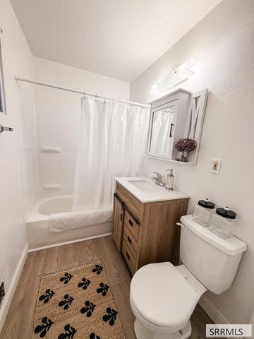 1455 Clark Drive, Idaho Falls, ID 83404