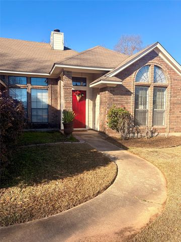 2113 Mockingbird Lane, Bossier City, LA 71111
