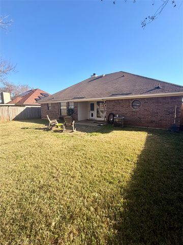 2113 Mockingbird Lane, Bossier City, LA 71111