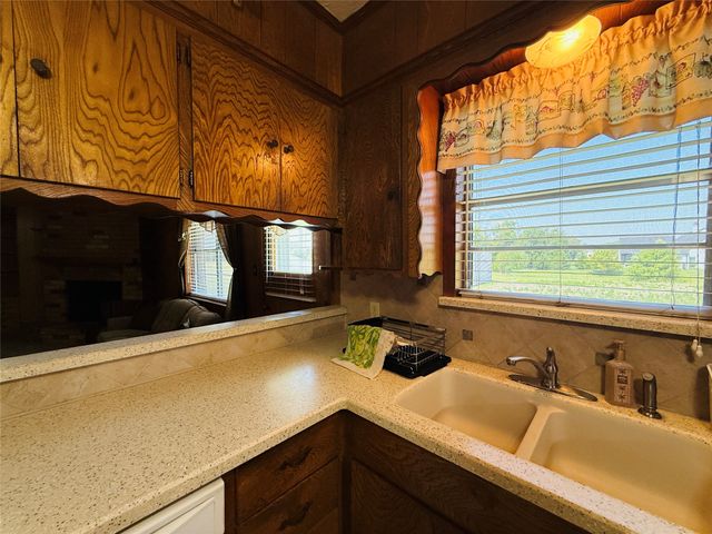 1117 Laurence Drive, Heath, TX 75032