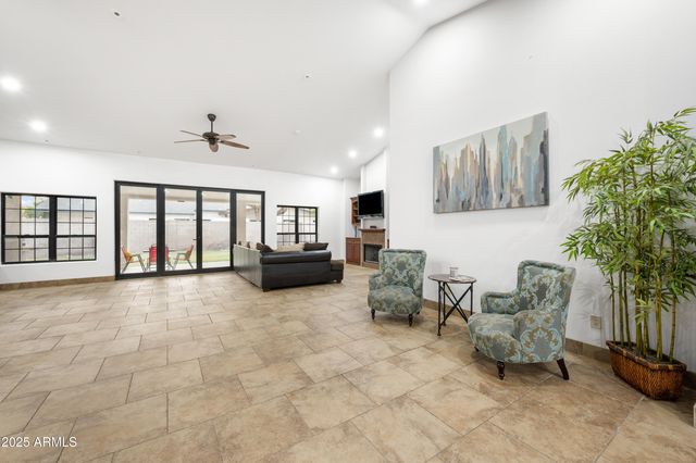 522 W MARLETTE Avenue, Phoenix, AZ 85013