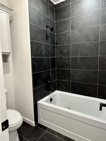 1817 Farmer Street, Pea Ridge, AR 72751