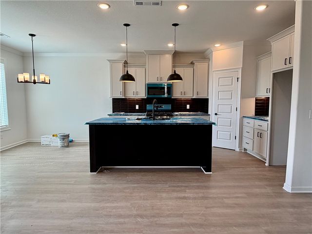 1817 Farmer Street, Pea Ridge, AR 72751