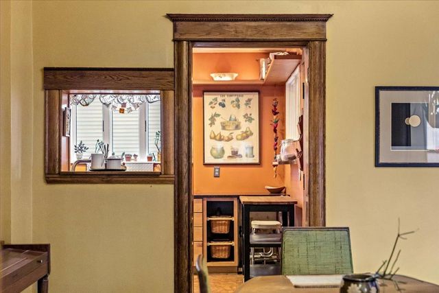 2422 E 22nd Street, Minneapolis, MN 55406