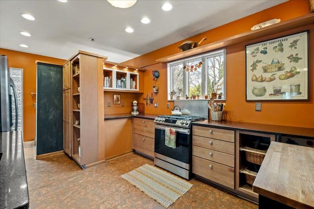 2422 E 22nd Street, Minneapolis, MN 55406