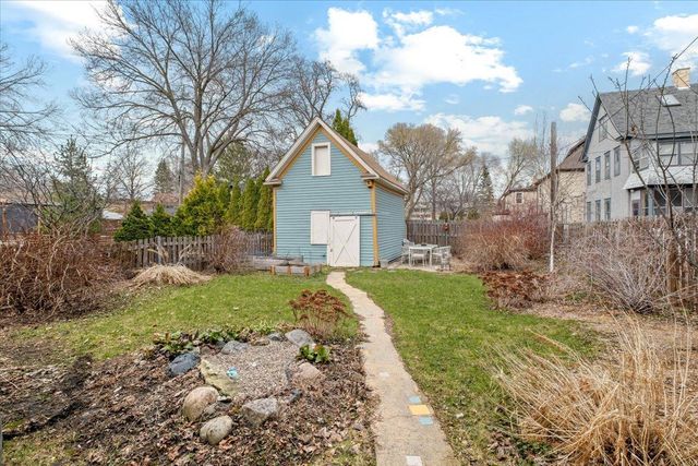 2422 E 22nd Street, Minneapolis, MN 55406