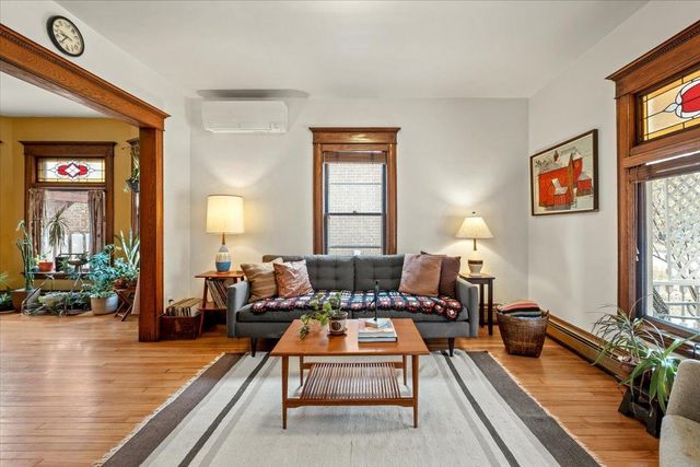 2422 E 22nd Street, Minneapolis, MN 55406