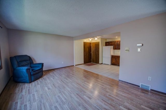 730 10th AVENUE N, Onalaska, WI 54650