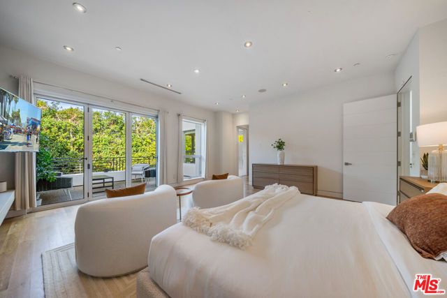 6359 Colgate Ave, Los Angeles, CA 90048